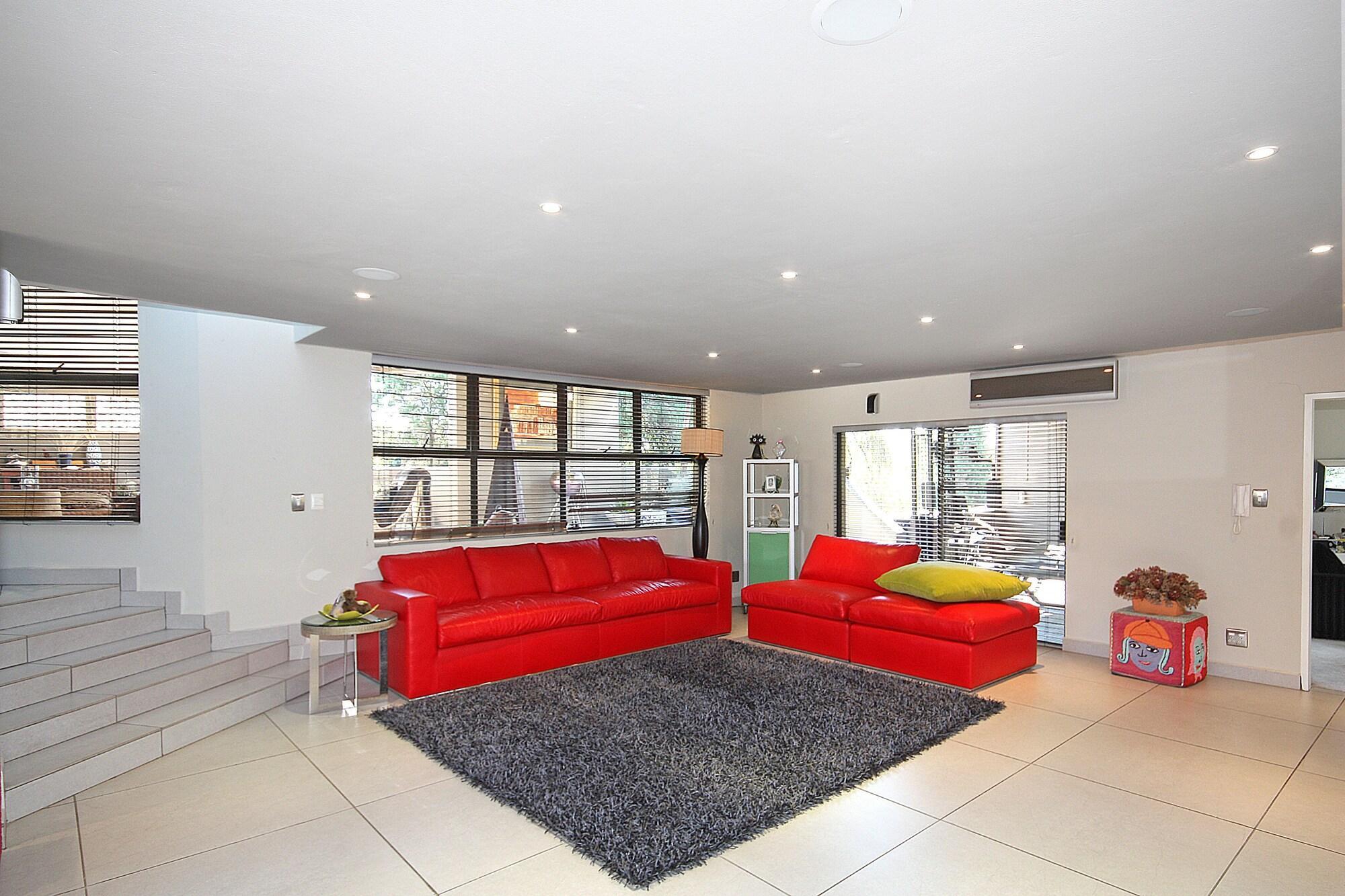Dynasty Forest Sandown Self Catering Hotel Johannesburg Exterior photo